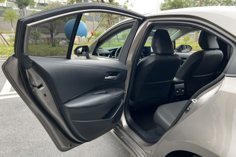 Used Toyota Corolla 2023 1.8L Smart Electric Hybrid Dual-Motor Elite Edition
