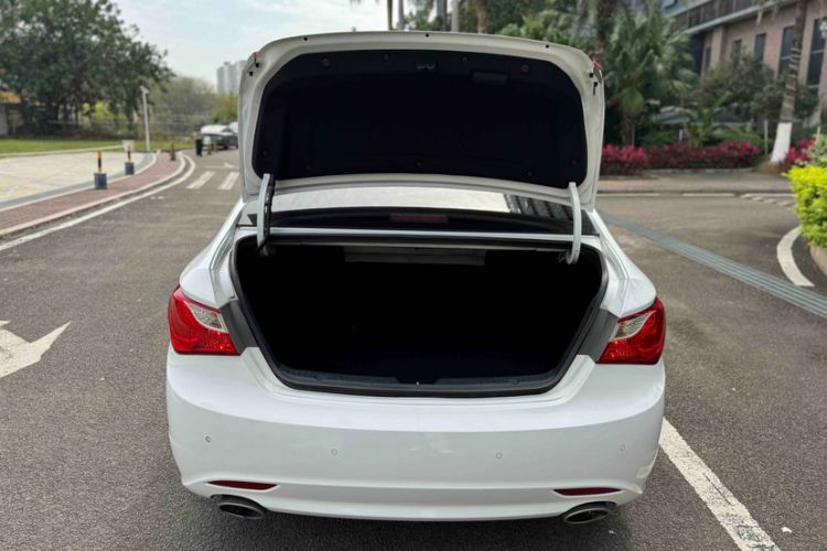 Used Hyundai Sonata 2014 2.4L Automatic Leading Edition China V Standard
