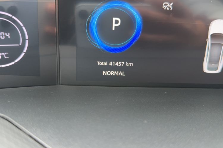 Used CHANGAN UNI-V 2022 2.0T Leading-Speed Edition Odometer Close Up