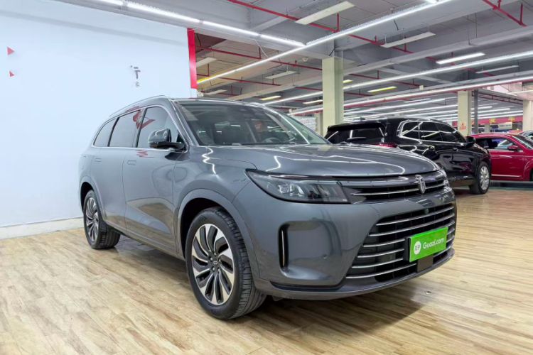 Used Hima AITO M7 2024 1.5T Rear-Drive Plus Version 5 Seats Exterior 1