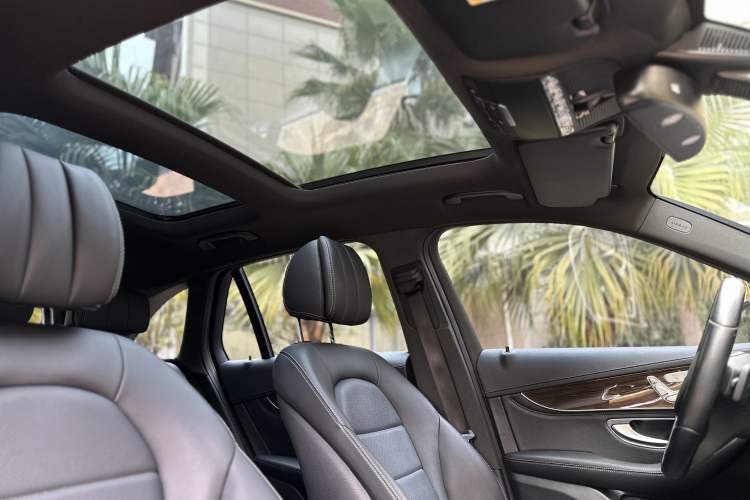 Used Mercedes-Benz GLC 2019 GLC 260 4MATIC Dynamic Edition