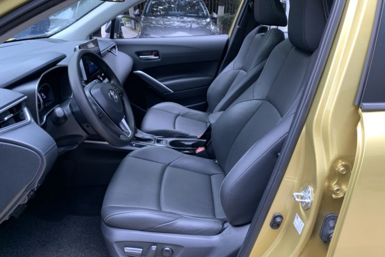 Used Toyota FRONTLANDER 2022 2.0L CVT Luxury PLUS Edition