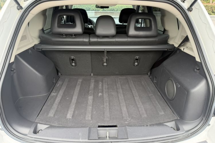 Used Jeep Compass 2014 2.0L two-wheel drive luxury version