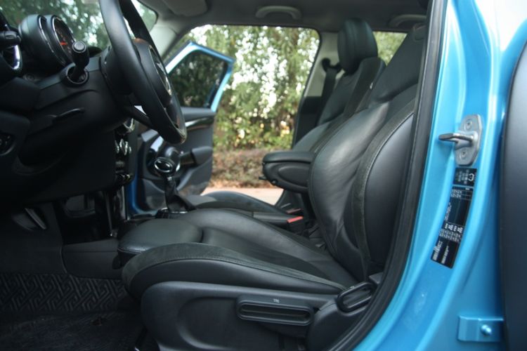 Used MINI MINI 2015 2.0T COOPER S Five-Door Edition
