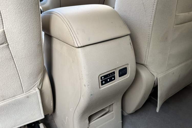 Used Baojun 730 2016 1.5L Manual Value Edition 7 Seats China V Emission Standard
