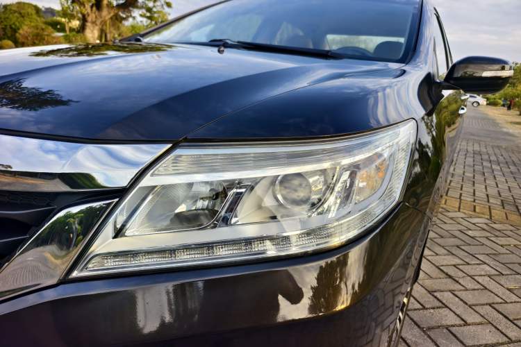 Used Honda Crider 2013 1.8L automatic luxury edition