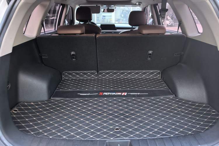 Used Kia Sportage R 2021 Ace 2.0L Splendid Edition
