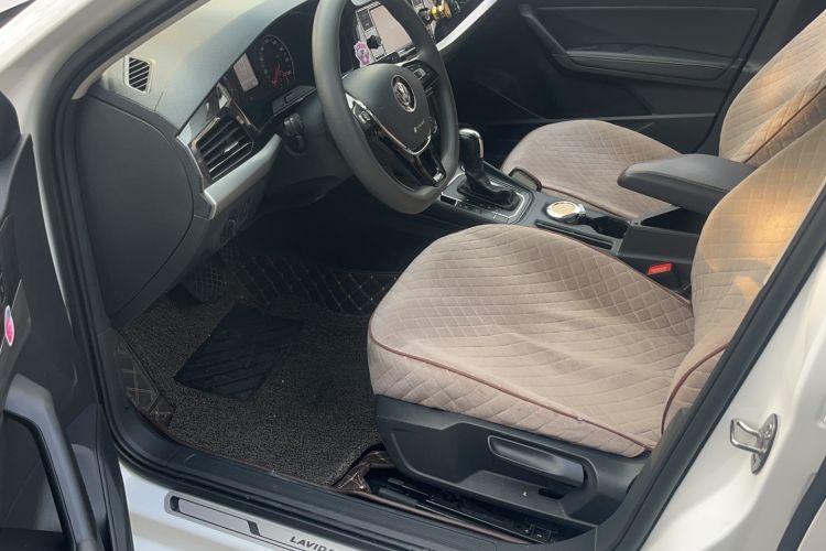 Used Volkswagen Lavida 2019 1.5L Automatic Comfort Edition China VI Standard