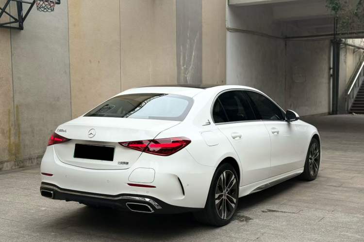 Used Mercedes-Benz C-Class New Energy 2023 Second Facelift C 350 eL Exterior 4