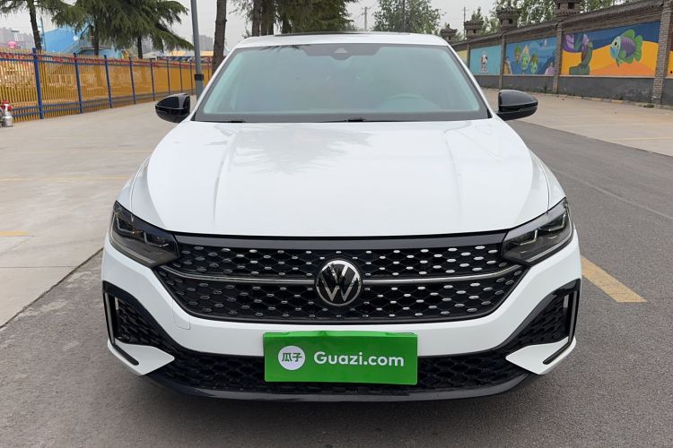 Used Volkswagen Lavida 2023 300TSI DSG Starry Full-Comfort Edition Exterior 1