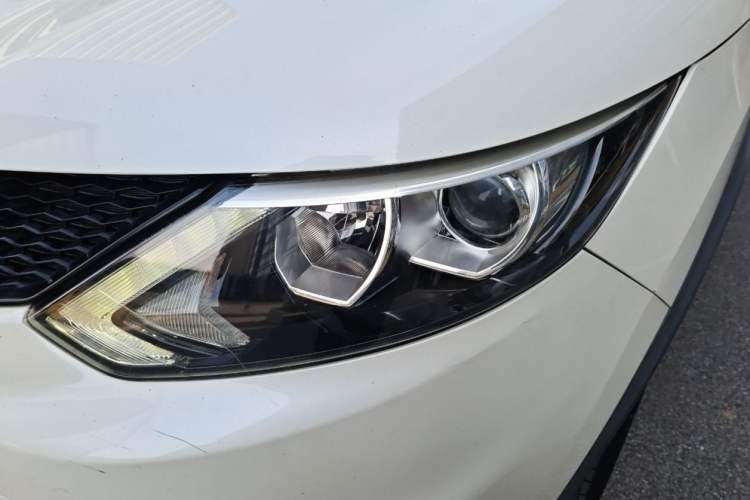 Used Nissan Qashqai 2017 2.0L CVT Smart Enjoyment Version China VI Standard
