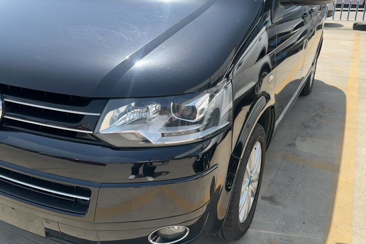 Used Volkswagen Multivan 2012 2.0 TSI Two-Wheel-Drive Luxury Edition
