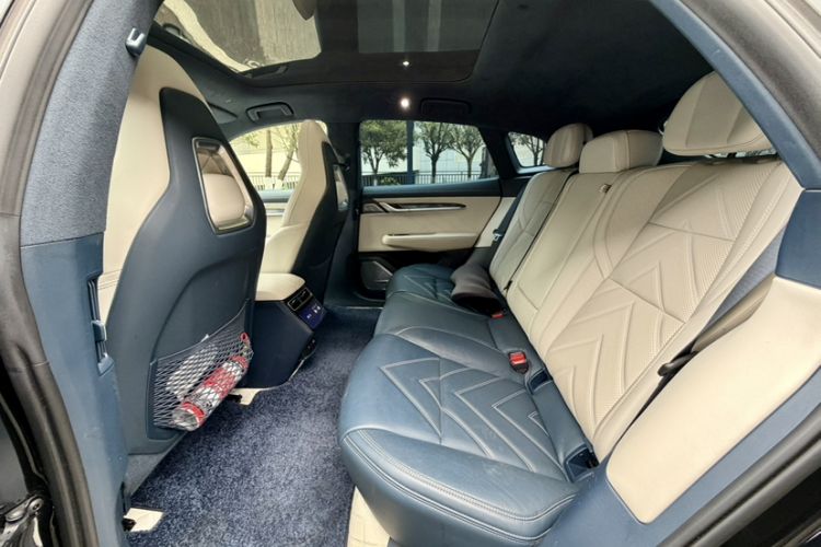 Used Zeekr 001 2023 WE Edition 86 kWh
