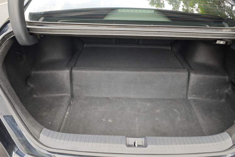 Used Honda Accord New Energy 2023 2.0L ePHEV Luxury Edition Trunk