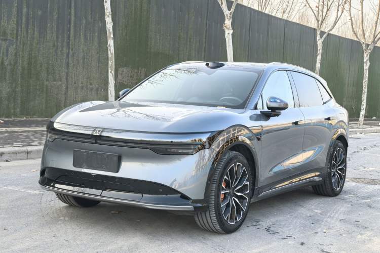 Used Zeekr 7X 2025 100 kWh Long-Range Rear-Wheel Drive with Intelligent Driving Features