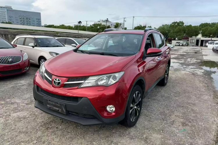 Used Toyota RAV4 2016 2.0L CVT Two-Wheel Drive Fashion Edition China V Standard