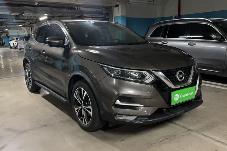 Used Nissan Qashqai 2021 2.0L CVT Luxury Edition Exterior 2