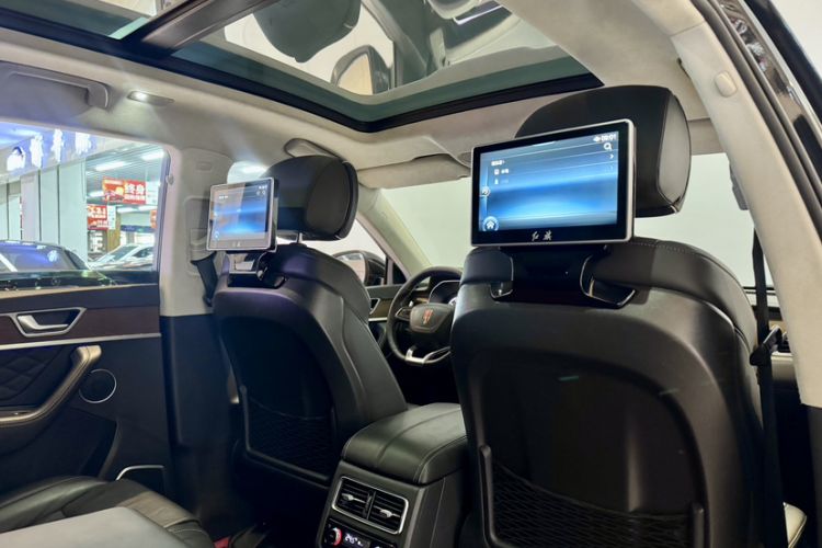 Used Hongqi HS7 2021 3.0T Automatic All-Wheel Drive Smart Connect Flagship Edition Headliner