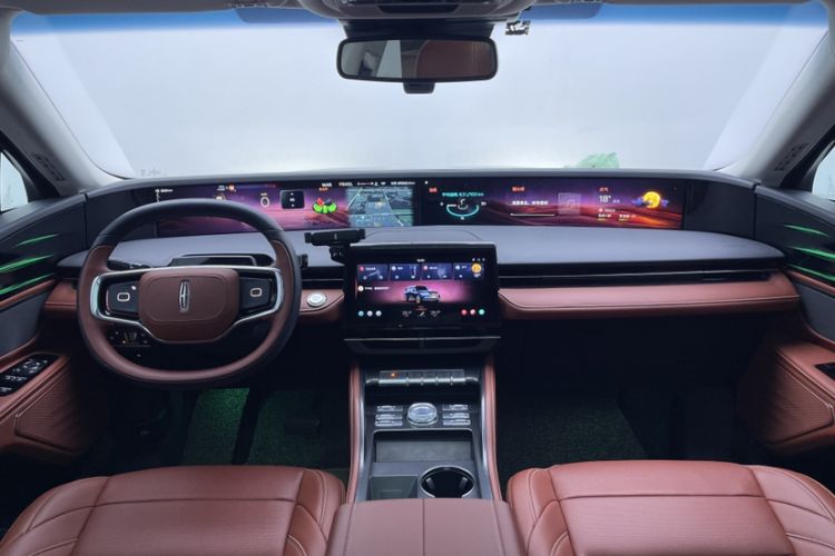 Used Lincoln Nautilus 2025 2.0T Four-Wheel Drive Luxury Edition
