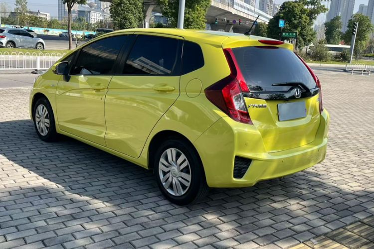 Used Honda Fit 2016 1.5L LXS CVT Comfort Sunroof Version
