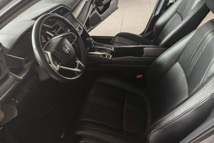 Used Honda Civic 2016 220TURBO CVT Prestige Edition