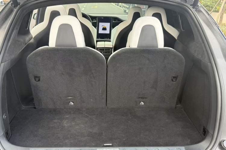 Used Tesla Model X 2019 Long-Range Version
