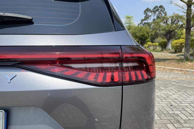 Used Chery Tiggo 8 PRO 2024 Champion Edition 290T Two-Wheel Drive Peak Version 7 Seats