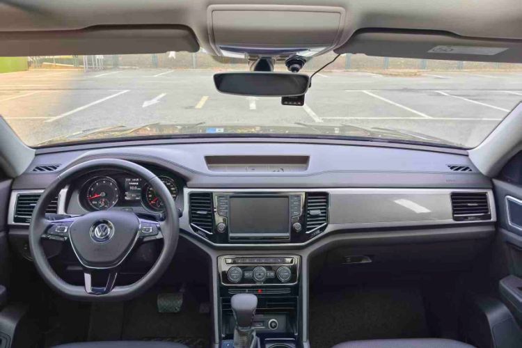 Used Volkswagen Teramont 2017 330TSI Two-Wheel-Drive Luxury Edition
