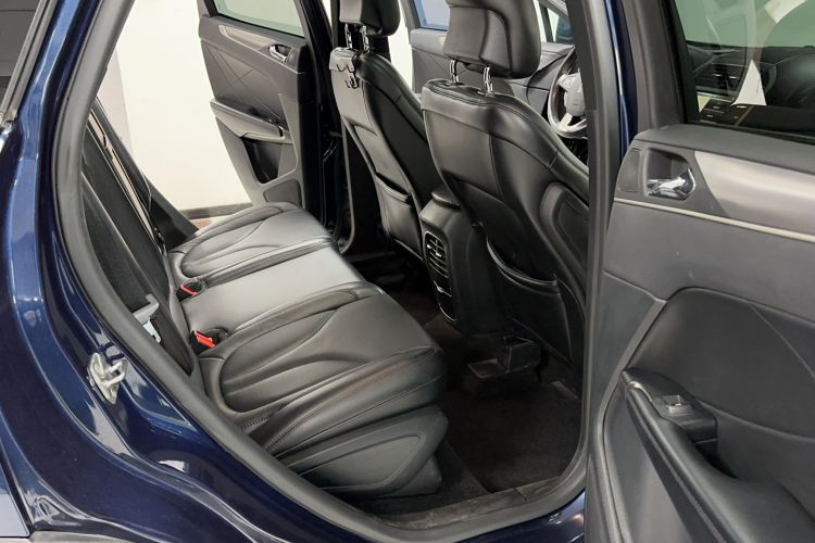 Used Lincoln MKC 2017 2.0T Two-Wheel Drive Deluxe Edition
