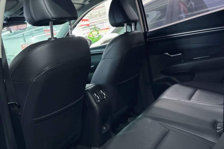 Used Hyundai Tucson 2023 Tucson L 1.5T Automatic Two-Wheel Drive DLX Luxury Edition