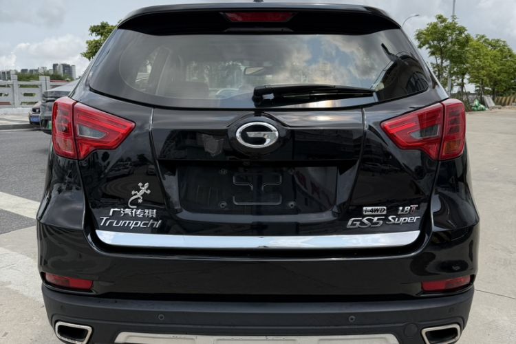 Used GAC Trumpchi GS5 Super 2015 1.8T Automatic All-Wheel-Drive Elite Edition
