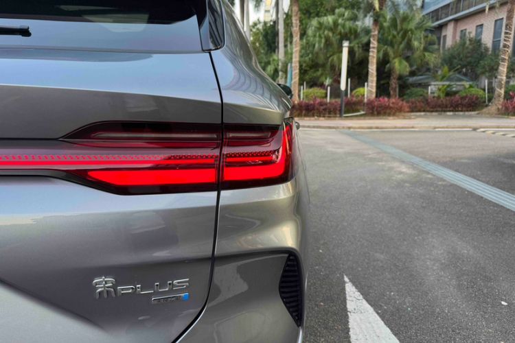 Used BYD Song PLUS New Energy 2025 DM-i Smart Drive 112KM Prestige Model
