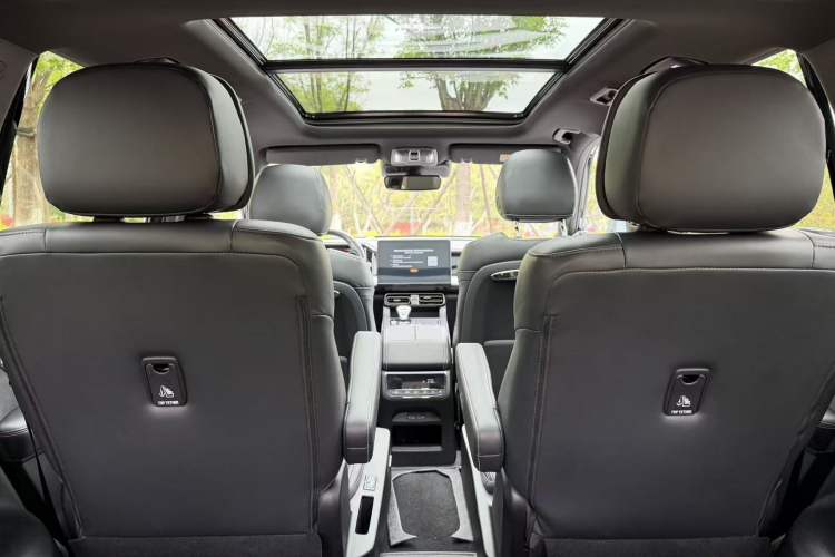 Used GAC Trumpchi GS8 2024 Dual-Motor Series 2.0TM Four-Wheel Drive Premium Edition