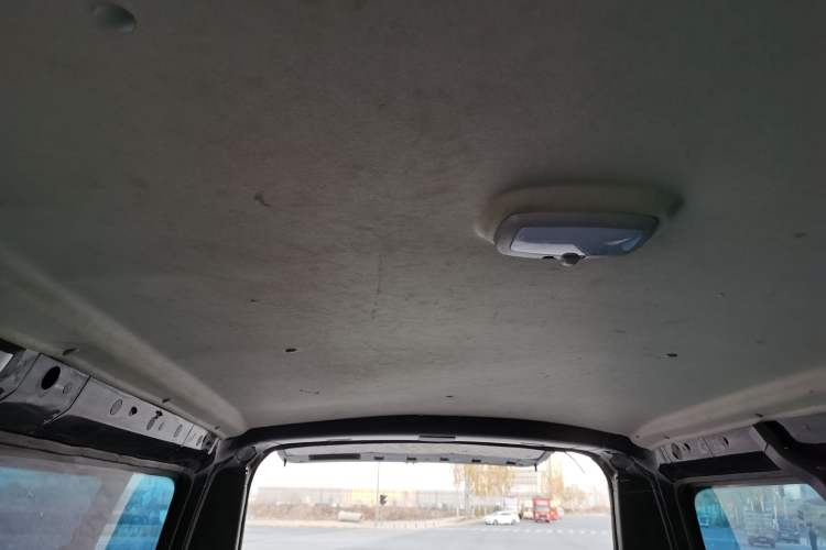 Used Foton Scenic G5 2022 2.0L Gasoline Commercial Version Open-Window 5/6-Seater 1TZS
