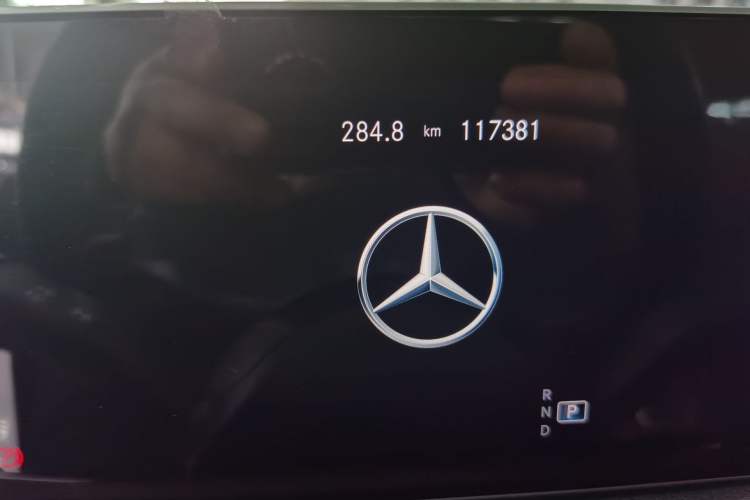 Used Mercedes-Benz GLB 2020 GLB 200 Dynamic Edition Odometer Close Up
