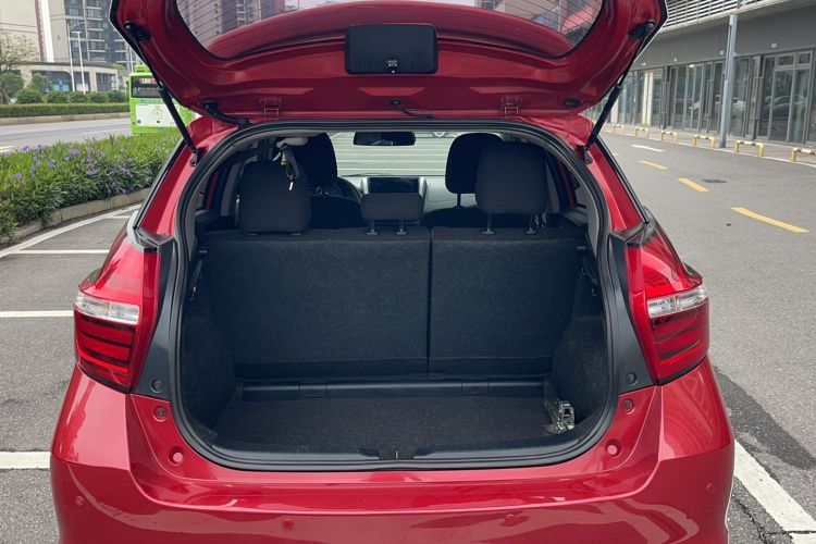 Used Toyota YARiS L Zhi Xuan 2016 Revised 1.5E CVT Charming Edition