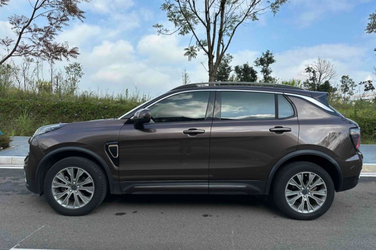 Used Lynk & Co 01 2018 2.0T Two-Wheel-Drive + Version