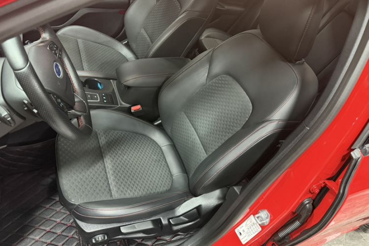 Used Ford Focus 2019 Sedan EcoBoost 180 Automatic ST Line