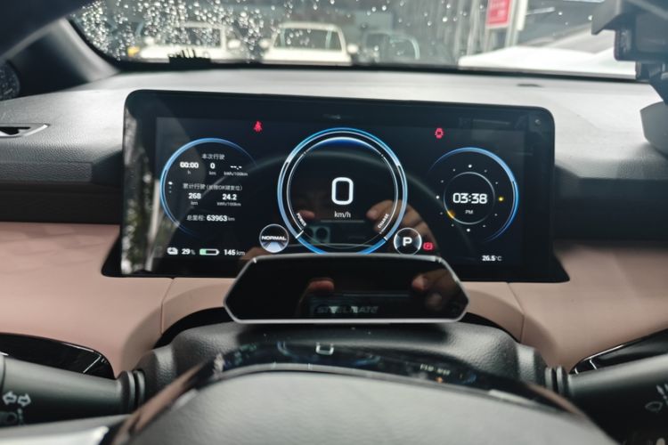 Used AION Y 2022 70 Intelligent Edition Lithium Iron Phosphate