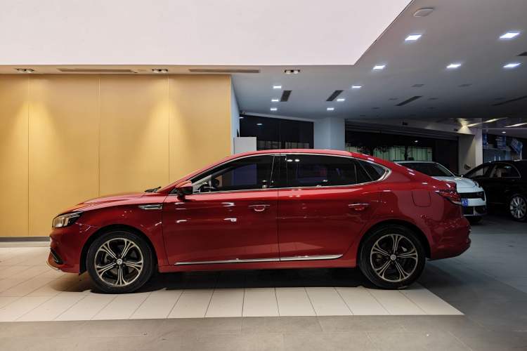 Used MG 6 2017 20T Automatic Luxury Smart Connect Version China V Standard