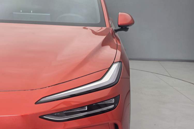 Used ONVO L60 2024 60 kWh All-Wheel Drive