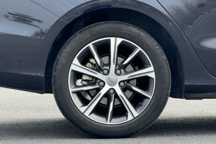 Used Geely Auto Emgrand 2022 4th Generation 1.5L CVT Flagship Model