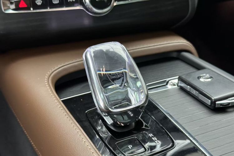 Used Volvo XC90 2024 B6 Zhiya Luxury 7-Seater