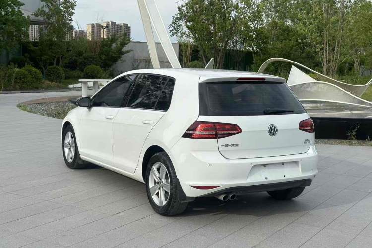 Used Volkswagen Golf 2017 230TSI Automatic Comfort Edition – Celebrating Milestone of One Million Units