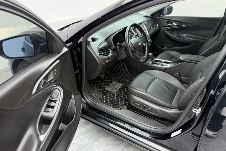 Used Chevrolet Malibu XL 2019 535T CVT Active Version Interior 2