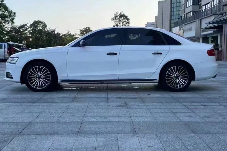 Used Audi A4L 2015 35 TFSI Automatic Comfort Model Exterior 2