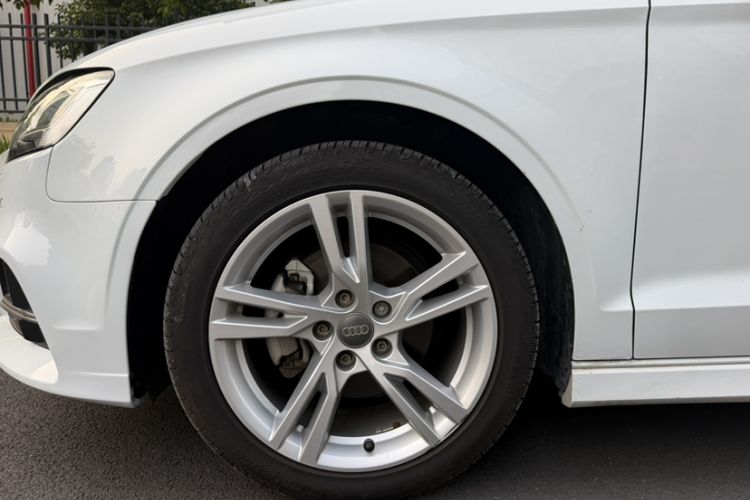 Used Audi A3 2020 Limousine 35 TFSI Fashion Edition China VI Emission Standard