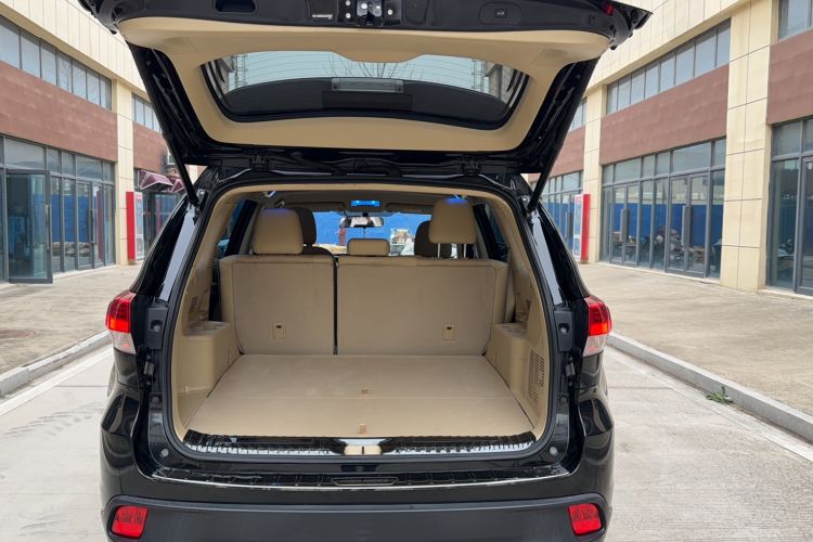 Used Toyota Highlander 2018 2.0T Two-Wheel Drive Elite Version 5 Seats China VI Standard
