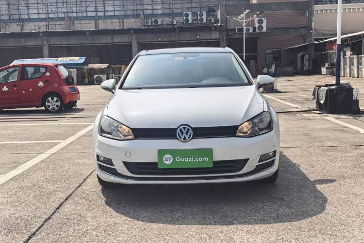 Used Volkswagen Golf 2016 1.6L Automatic Comfort Model Exterior 2