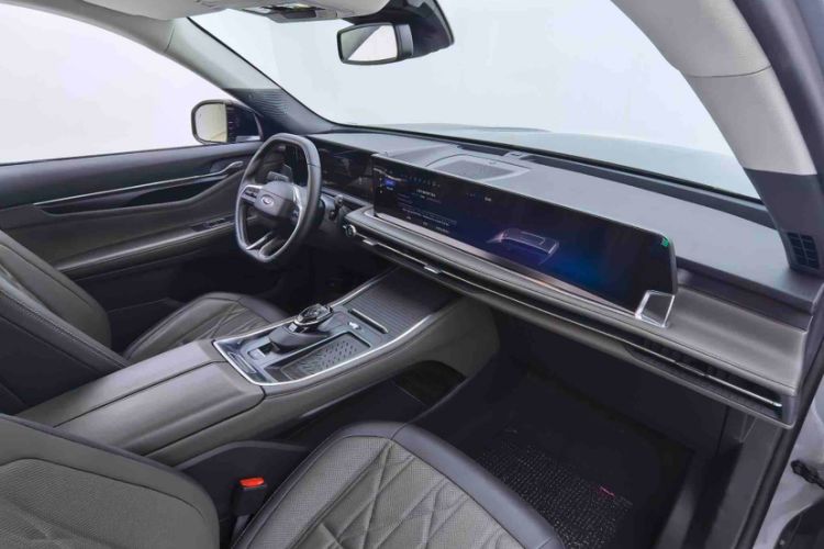 Used Ford Edge 2025 Ford Explorer L 2.0T EcoBoost E-Hybrid Four-Wheel-Drive 7-Seater Supreme Model
